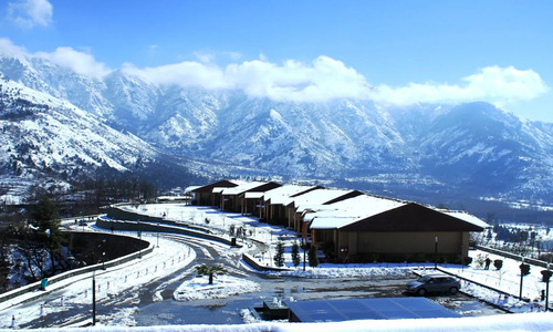 Sonmarg in Snow