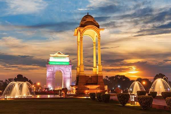 india-gate-canopy-new-delhi-sunset-view